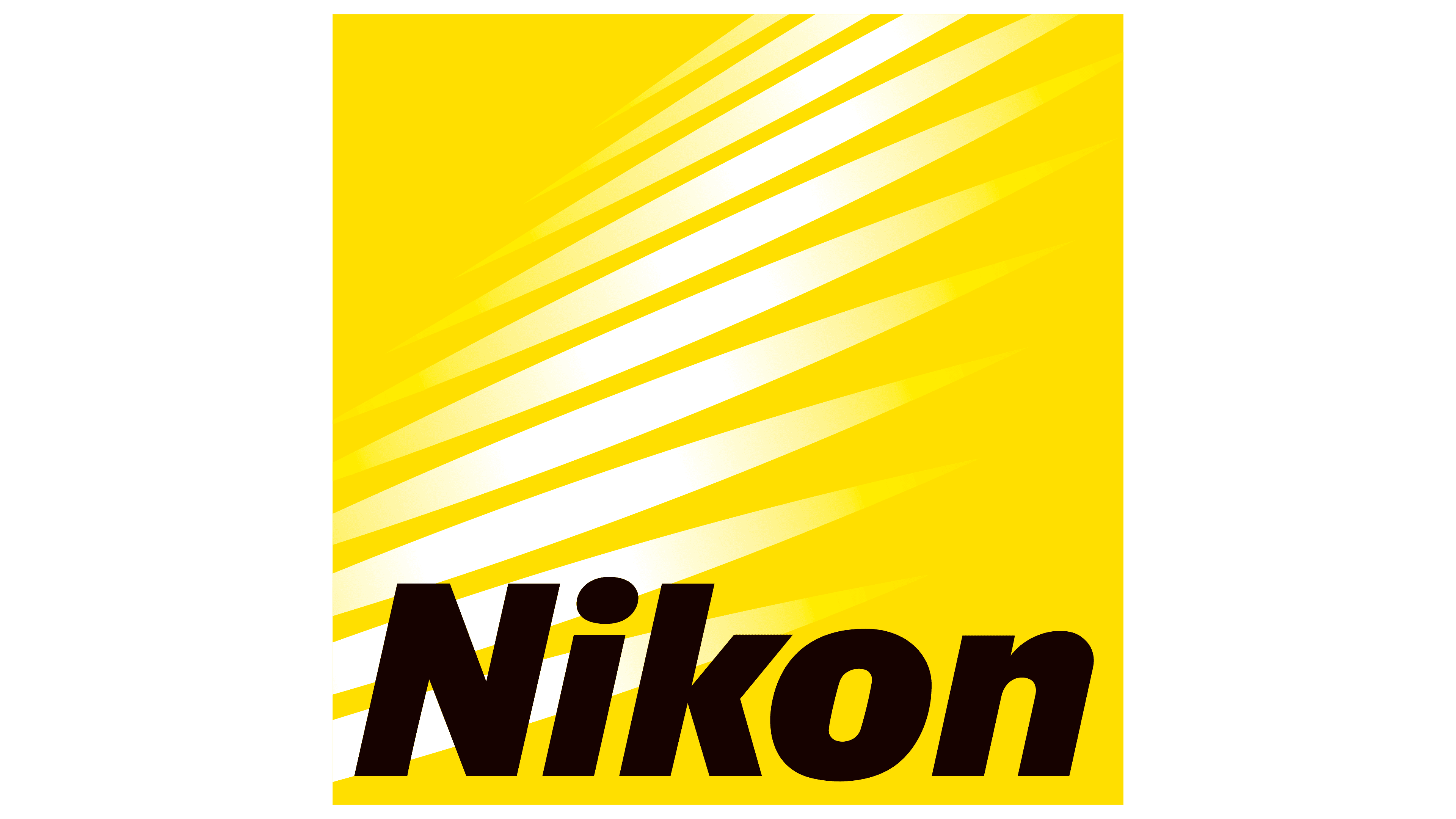 4 NIKON